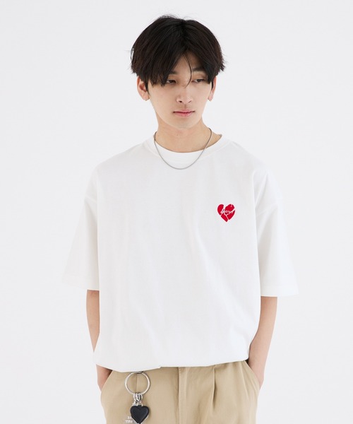 ONCILY(オンシェリー)の「26SS BROKEN HEART LOGO DRAW CODE T-SHIRT / ブロークンハートロゴドローコードTシャツ(Tシャツ/カットソー・メンズ・ホワイト系その他/ホワイト系その他2/ブラック系その他/ブラック・SMALL/MEDIUM/LARGE)」の5枚目の写真