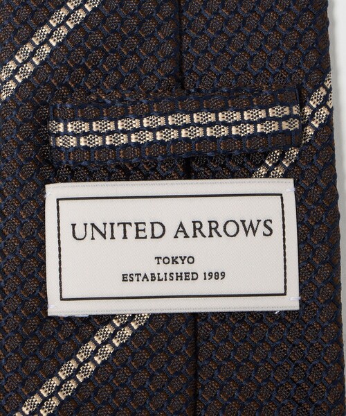 UNITED ARROWS（ユナイテッドアローズ）の「フレスコ ストライプ ネクタイ（ネクタイ・メンズ・ダークブラウン/パープル/ネイビー・FREE）」の11枚目の写真