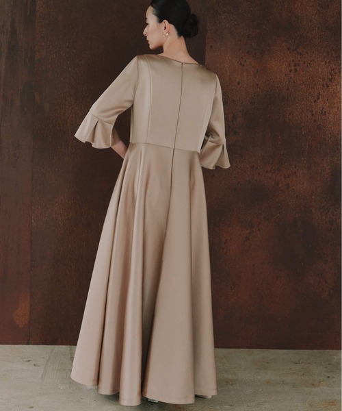 kaene（カエン）の「エクラサテンドレス【eneak】（ワンピース・レディース・ブラック/チャコール/モカ・M/L）」の6枚目の写真