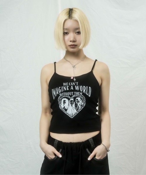 sedacle girl(セダクルガール)の「カップ付きデザインキャミソール(キャミソール・レディース・ブラック/アイボリー・MEDIUM/SMALL)」の11枚目の写真