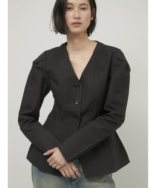 LA PEAU DE GEM（ラポドゥジェム）の「【LA PEAU DE GEM】shape no collar jacket/シェイプノーカラージャケット（ノーカラージャケット・レディース・アイボリー/ブラック・FREE）」の9枚目の写真