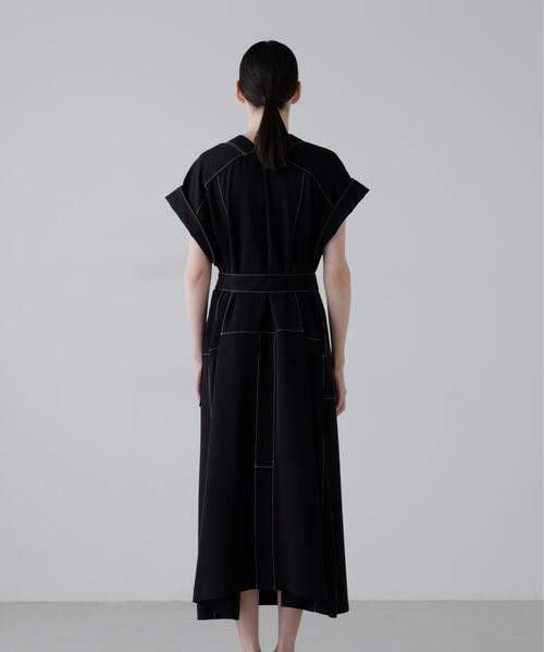 ADORE(アドーア)の「◆ドライストレッチツイルワンピース(ワンピース・レディース・ブラック/ベージュ・38)」の12枚目の写真