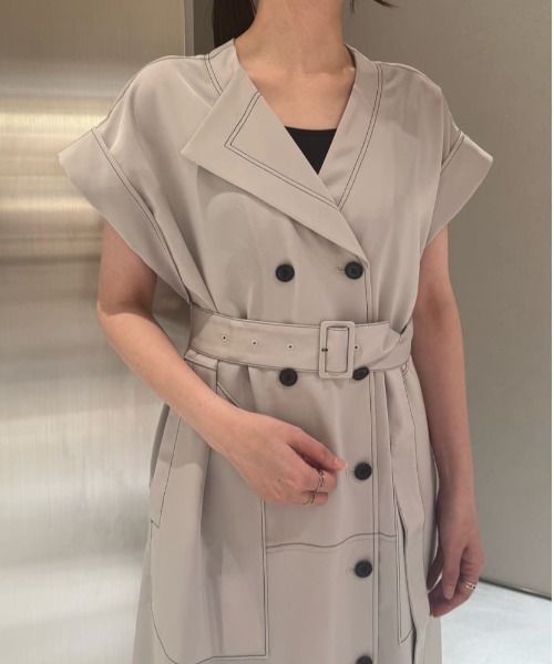 ADORE(アドーア)の「◆ドライストレッチツイルワンピース(ワンピース・レディース・ブラック/ベージュ・38)」の19枚目の写真