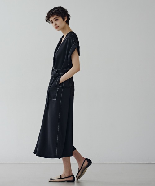 ADORE(アドーア)の「◆ドライストレッチツイルワンピース(ワンピース・レディース・ブラック/ベージュ・38)」の22枚目の写真