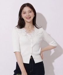 Apuweiser-riche（アプワイザーリッシェ）の「デコルテエンブロイダリー5分袖ニット（ニット/セーター）」