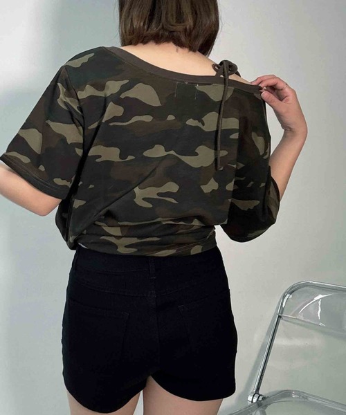 AS KNOW AS plus(アズノゥアズプラス)の「〇ワンショル 2WAYリボン半袖プルオーバー(Tシャツ/カットソー・レディース・オートミール/カモフラージュ/ブラック/グレー系/グリーン系その他/アイボリー系・FREE)」の20枚目の写真