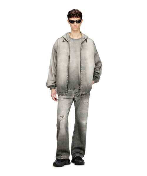 DIESEL(ディーゼル)の「メンズ ジョグ トップ D-BOX JOGG(その他トップス・メンズ・ブラック系その他・X-SMALL/MEDIUM/SMALL/LARGE/XX-LARGE/X-LARGE)」の2枚目の写真
