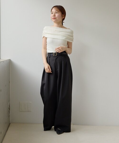 gemeil(ジェムイル)の「【MIZUKI企画】オフショルダーリブトップス (LA-341)(Tシャツ/カットソー・レディース・ブラック/ホワイト/ベージュ・FREE)」の14枚目の写真