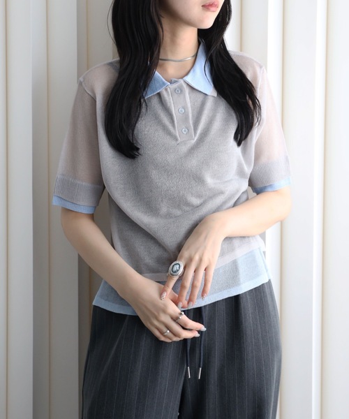 YENNA(イェンナ)の「レイヤード風襟付きニット / シアー素材 / バイカラー / ポロニット(ニット/セーター・レディース・アイボリー/ブラック/グレー・FREE)」の10枚目の写真