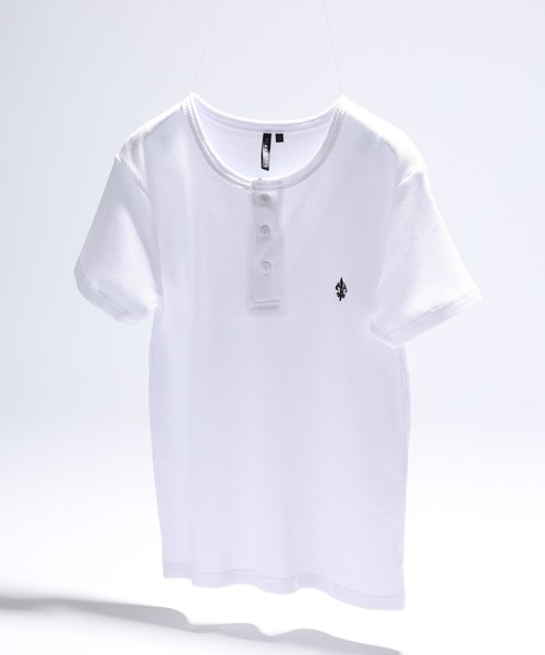 bike star(バイクスター)の「BIKE STAR ワンポイント刺繍ワッフルジャストフィットヘンリーネックT 半袖(Tシャツ/カットソー・メンズ・ブラック/ホワイト/チャコール/レッド・S/M/L)」の11枚目の写真