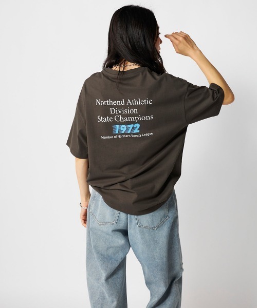 Ocean Pacific(オーシャンパシフィック)の「【OP:オーピー】レディースカレッジロゴコットンTシャツ バックプリント(Tシャツ/カットソー・レディース・チャコールグレー/ピンク・LARGE/X-LARGE/MEDIUM)」の6枚目の写真
