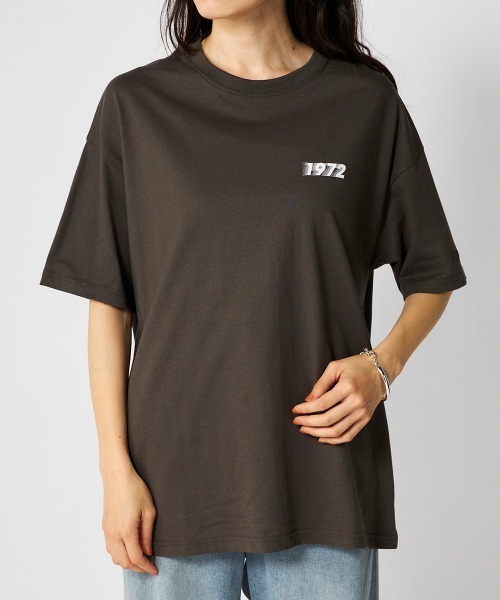 Ocean Pacific(オーシャンパシフィック)の「【OP:オーピー】レディースカレッジロゴコットンTシャツ バックプリント(Tシャツ/カットソー・レディース・チャコールグレー/ピンク・LARGE/X-LARGE/MEDIUM)」の9枚目の写真