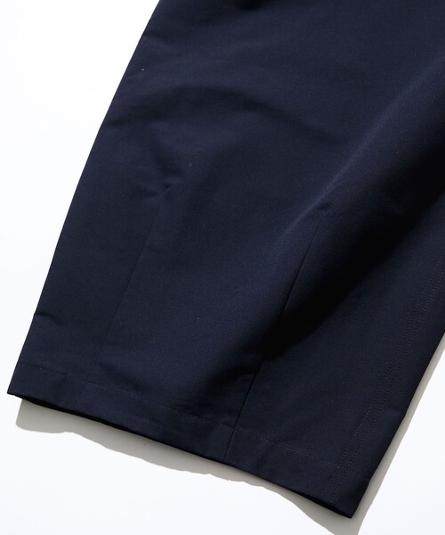 FREAK'S STORE（フリークスストア）の「限定展開 Drymix(R)/ドライミックス ワイドシルエット タック カーブパンツ/速乾/UVカット（その他パンツ・メンズ・ベージュ/ネイビー/チャコールグレー/ブラック・SMALL/MEDIUM/LARGE）」の9枚目の写真