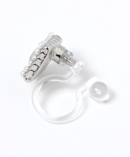 LAKOLE（ラコレ）の「プチパールサラウンドノンホールピアス / 663757（ピアス（両耳用）・レディース・その他1/その他2・FREE）」の3枚目の写真