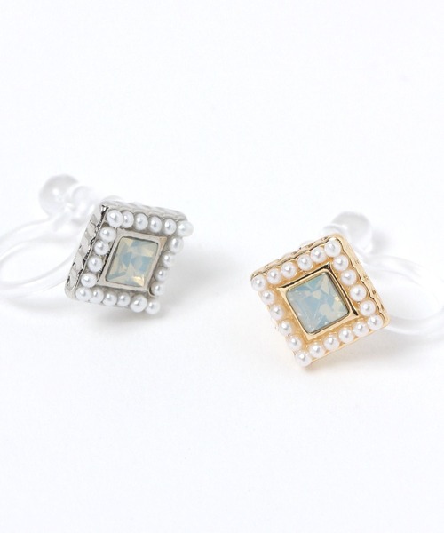 LAKOLE（ラコレ）の「プチパールサラウンドノンホールピアス / 663757（ピアス（両耳用）・レディース・その他1/その他2・FREE）」の4枚目の写真