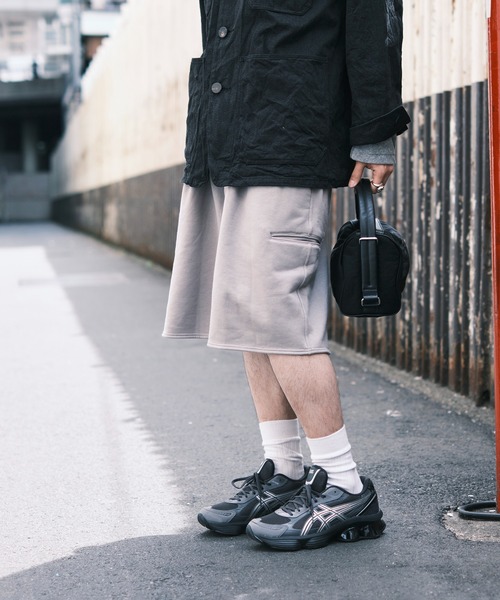 MATSUFUJI（マツフジ）の「別注 Sweat Wide Shorts（スウェットパンツ・メンズ・グレー/ブラック・2/3）」の7枚目の写真
