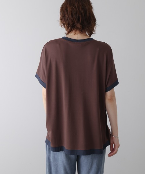 Bou Jeloud(ブージュルード)の「バイカラーTシャツ(Tシャツ/カットソー・レディース・アイボリー/ライトブルー/ブラック/ブラウン・FREE)」の14枚目の写真