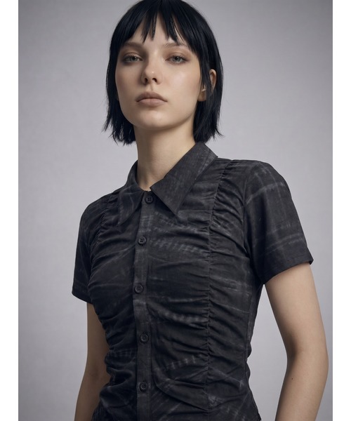 TAJEN:T(タジェント)の「【TAJEN:T】SHIRRING CUT & SEW SHIRT/シャーリングカットソーシャツ(Tシャツ/カットソー・レディース・アイボリー/ブラック/ブラウン・FREE)」の3枚目の写真