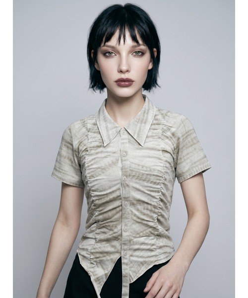 TAJEN:T(タジェント)の「【TAJEN:T】SHIRRING CUT & SEW SHIRT/シャーリングカットソーシャツ(Tシャツ/カットソー・レディース・アイボリー/ブラック/ブラウン・FREE)」の6枚目の写真