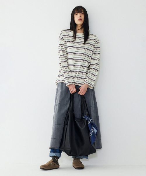STUDIO TOMBOY(スタジオトムボーイ)の「シンセティックレザー ミニマルショルダーバッグ_ブラック_9176270985(ショルダーバッグ・メンズ・ブラック・OS)」の3枚目の写真