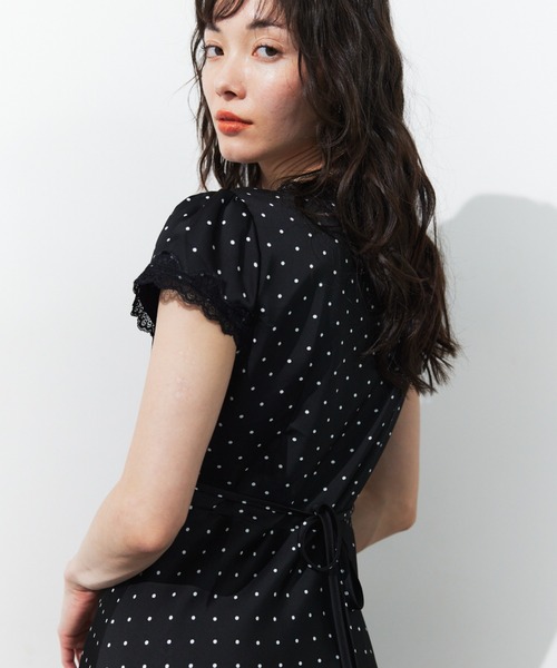 HANNE(アン)の「ドットサテンワンピース(ワンピース・レディース・ブラック/ホワイト・FREE)」の7枚目の写真