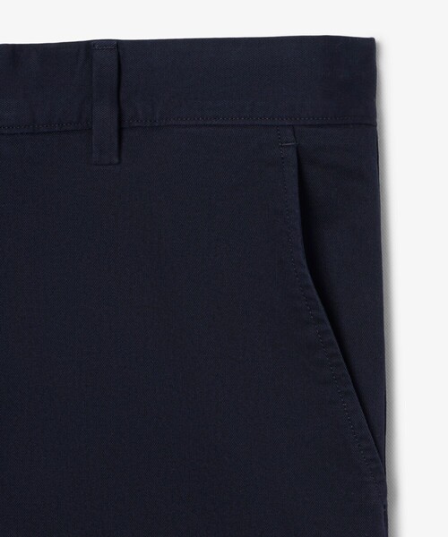 LACOSTE(ラコステ)の「ストレッチツイルチノショーツ(その他パンツ・メンズ・ダークネイビー/ベージュ・31/32)」の18枚目の写真