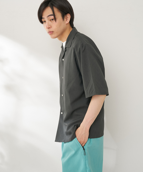 B.C STOCK（ベーセーストック）の「【速乾・接触冷感・UVカット】COOLFIBER(R)Air オープンカラーシャツ（シャツ/ブラウス・メンズ・カーキ/チャコールグレー/ベージュ/ネイビー・MEDIUM/LARGE）」の8枚目の写真