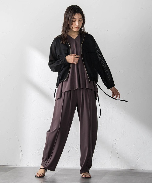 MAYSON GREY(メイソングレイ)の「ノースリフレアプルオーバー+パンツセットアップ(ワンピース・レディース・ブラック・M)」の10枚目の写真