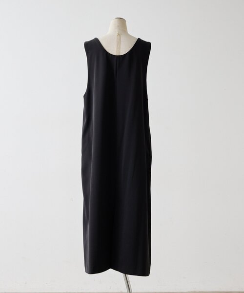 ear PAPILLONNER(イアパピヨネ)の「ベスト風ダブルVネックワンピース【SUM1 STYLE】(ワンピース・レディース・ブラック・FREE)」の8枚目の写真