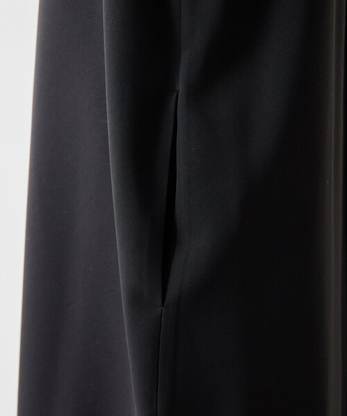 ear PAPILLONNER(イアパピヨネ)の「ベスト風ダブルVネックワンピース【SUM1 STYLE】(ワンピース・レディース・ブラック・FREE)」の4枚目の写真
