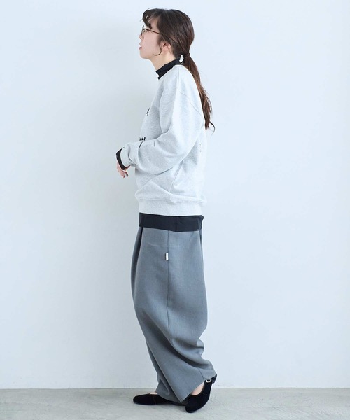 I am I in fact...（アイアムアイインファクト）の「U＝B SWEAT SHIRT（スウェット・レディース・グレー・FREE）」の12枚目の写真
