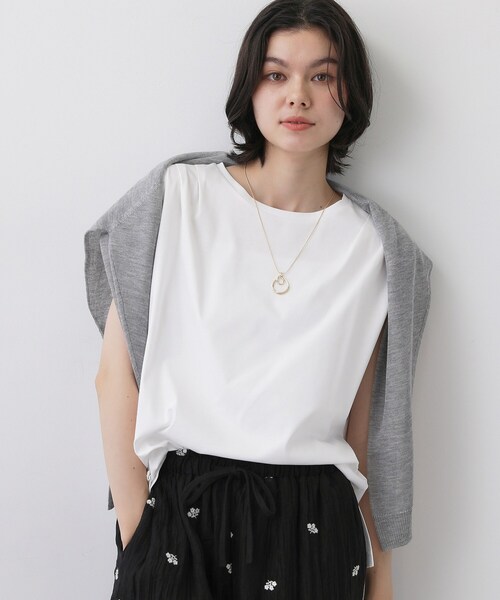 Dessin(デッサン)の「【接触冷感/UVカット】美光沢ノースリーブカットソー(Tシャツ/カットソー・レディース・ブラック/ホワイト系/レンガ/キャメル/グリーン/ブルー・02/01/03)」の1枚目の写真