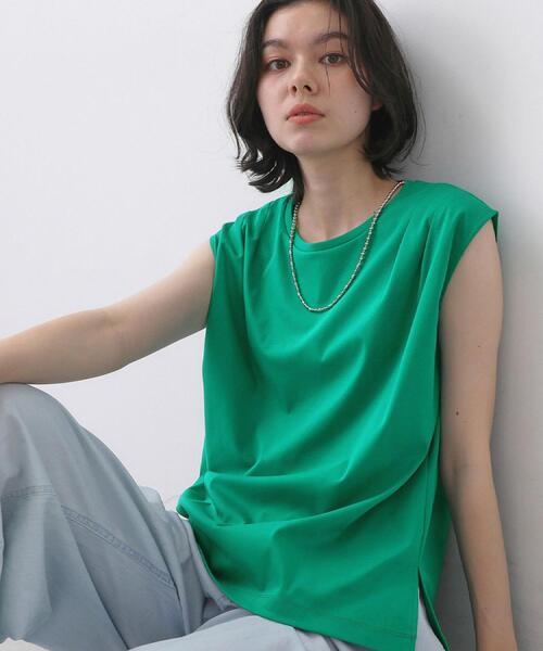 Dessin(デッサン)の「【接触冷感/UVカット】美光沢ノースリーブカットソー(Tシャツ/カットソー・レディース・ブラック/ホワイト系/レンガ/キャメル/グリーン/ブルー・02/01/03)」の3枚目の写真