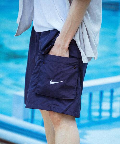 NIKE(ナイキ)の「NIKE SWIM EXCLUSIVE 9ボレーショーツ(その他パンツ・メンズ・ネイビー/ベージュ/グレー/ブラック・SMALL/MEDIUM/LARGE/X-LARGE)」の9枚目の写真