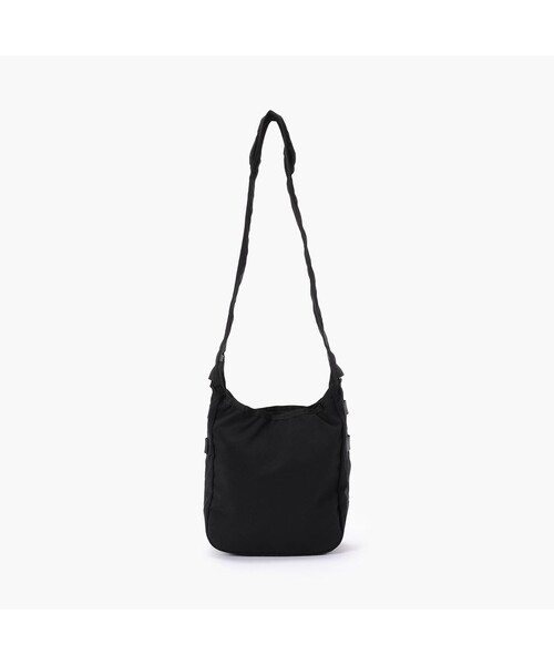 BRIEFING(ブリーフィング)の「HOBO BAG TALL S(ショルダーバッグ・メンズ・ブラック・FREE)」の4枚目の写真