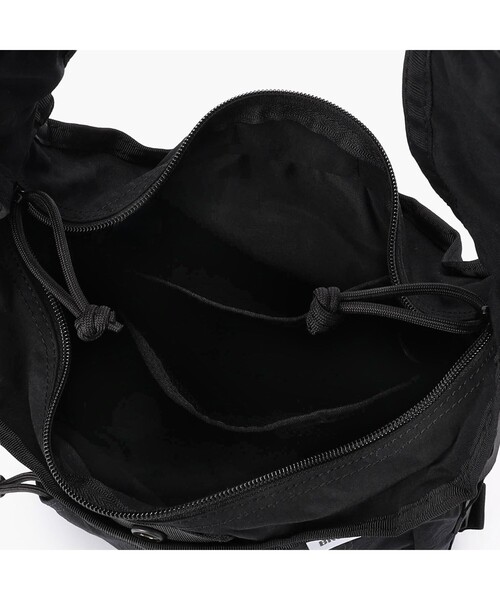 BRIEFING(ブリーフィング)の「HOBO BAG TALL S(ショルダーバッグ・メンズ・ブラック・FREE)」の13枚目の写真