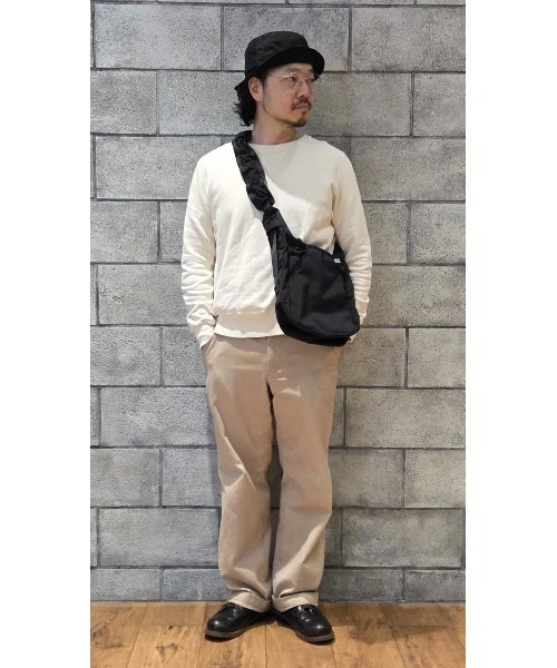 BRIEFING(ブリーフィング)の「HOBO BAG TALL S(ショルダーバッグ・メンズ・ブラック・FREE)」の2枚目の写真