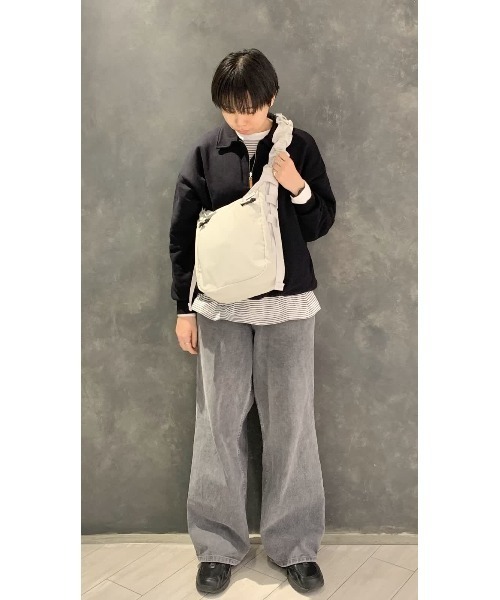 BRIEFING(ブリーフィング)の「HOBO BAG TALL S(ショルダーバッグ・メンズ・ブラック・FREE)」の3枚目の写真