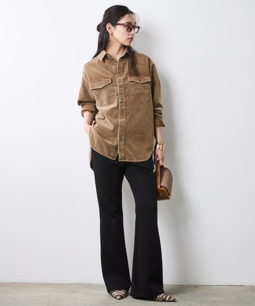 CHIC STYLE（シックスタイル）の「硫化染コーデュロイシャツ＜大きいサイズ有＞シックスタイル（シャツ/ブラウス・レディース・ブラック/モカ/ブルー・3L/LL/L/M/5L/4L）」の4枚目の写真