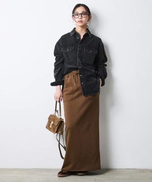 CHIC STYLE（シックスタイル）の「硫化染コーデュロイシャツ＜大きいサイズ有＞シックスタイル（シャツ/ブラウス・レディース・ブラック/モカ/ブルー・3L/LL/L/M/5L/4L）」の7枚目の写真