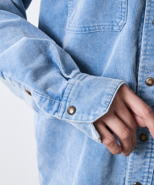 CHIC STYLE（シックスタイル）の「硫化染コーデュロイシャツ＜大きいサイズ有＞シックスタイル（シャツ/ブラウス・レディース・ブラック/モカ/ブルー・3L/LL/L/M/5L/4L）」の17枚目の写真
