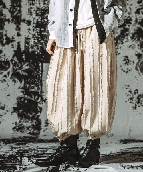 NO ID.(ノーアイディ)の「【NO ID.】Easy Balloon Pants / イージーバルーンPT(その他パンツ・メンズ・ブラック/アイボリー/その他23・1/2)」の10枚目の写真