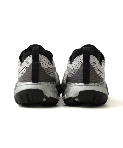 KEEN（キーン）の「KEEN SEEK / キーン シーク（スニーカー・メンズ・グレー・26.0cm/26.5cm/27.0cm/27.5cm/28.0cm/28.5cm/29.0cm）」の3枚目の写真