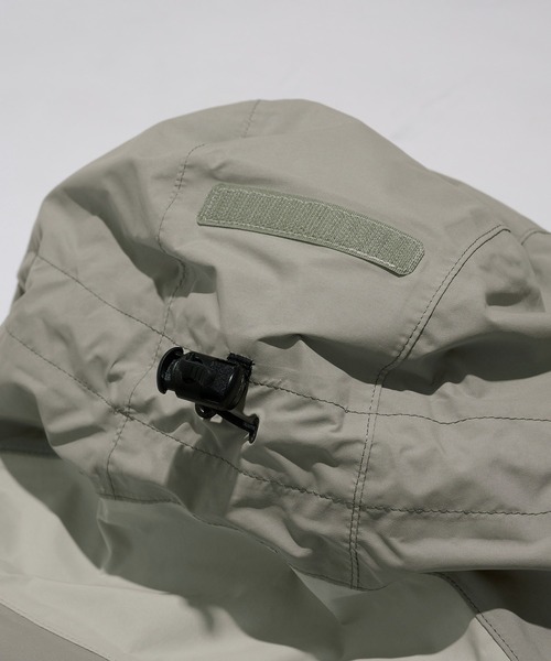 Cassette Chart(カセットチャート)の「【THE NORTH FACE】2000 RETRO MTLT JK(マウンテンパーカー・メンズ・ベージュ/パープル・L/M)」の5枚目の写真