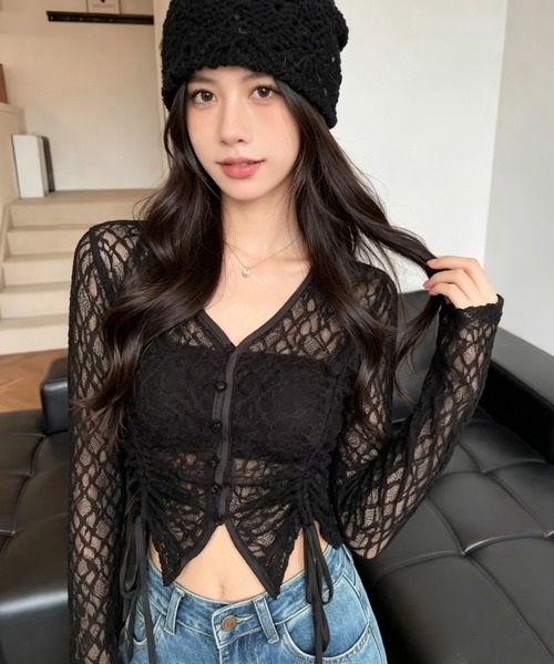 GEMEDA(ジェメダ)の「2点セット/サイドドローストレースカーディガン×キャミ(カーディガン/ボレロ・レディース・ホワイト/ブラック・M)」の12枚目の写真