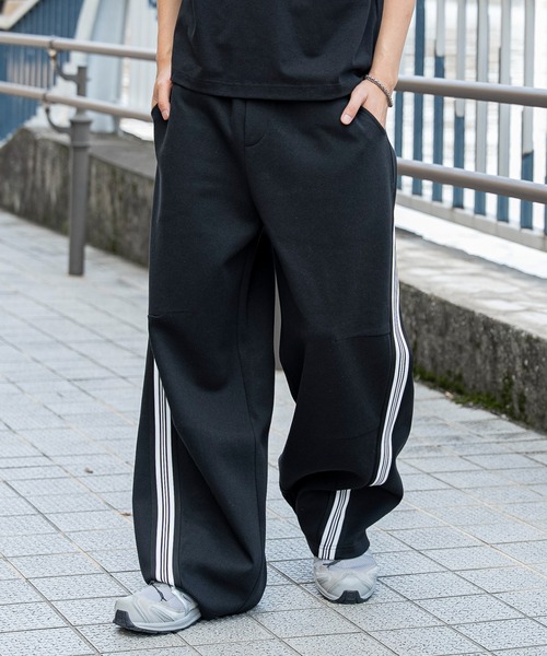 WEGO(ウィゴー)の「WEGO/【26年春夏新作】ラインスウェットカバーフィットパンツ(スウェットパンツ・メンズ・ブラック/杢グレー・LARGE/MEDIUM)」の15枚目の写真
