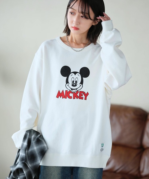 Disney(ディズニー)の「【DISCUS/ディスカス】×【Disney/ディズニー】ミッキーマウス アートワークデザイン ヴィンテージライク 裏毛スウェット(スウェット・レディース・ブラック系1/ブラック系2/ブラック系3/ブラック系4/ホワイト系1/ホワイト系2/ホワイト系3/ホワイト系4・M/L)」の16枚目の写真