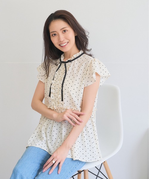 Neige（ネージュ）の「フレンチドットリボンペプラムブラウス（シャツ/ブラウス・レディース・アイボリー/ブラック・ONE SIZE）」の15枚目の写真
