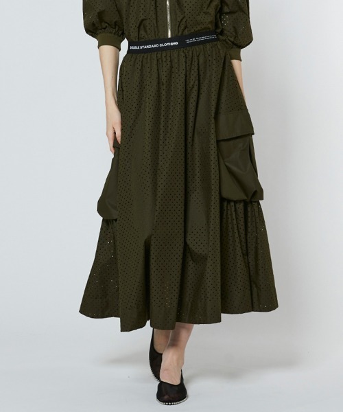 DOUBLE STANDARD CLOTHING(ダブルスタンダードクロージング)の「タイプライター フレアスカート(スカート・レディース・カーキ/ブラック・36/38)」の2枚目の写真
