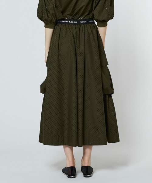 DOUBLE STANDARD CLOTHING(ダブルスタンダードクロージング)の「タイプライター フレアスカート(スカート・レディース・カーキ/ブラック・36/38)」の6枚目の写真